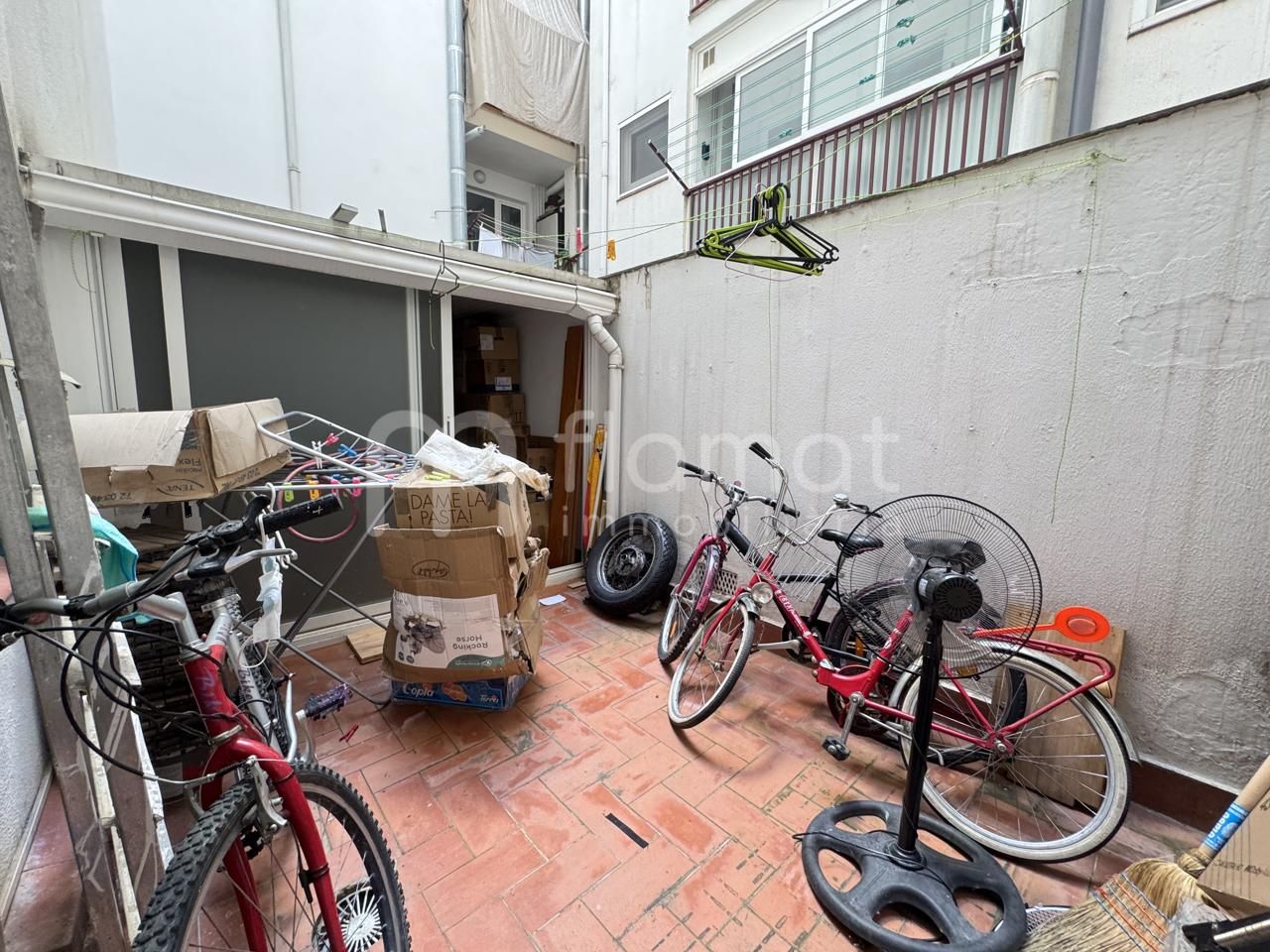 pisos en girona · carrer-de-la-garrotxa-17006 215000€