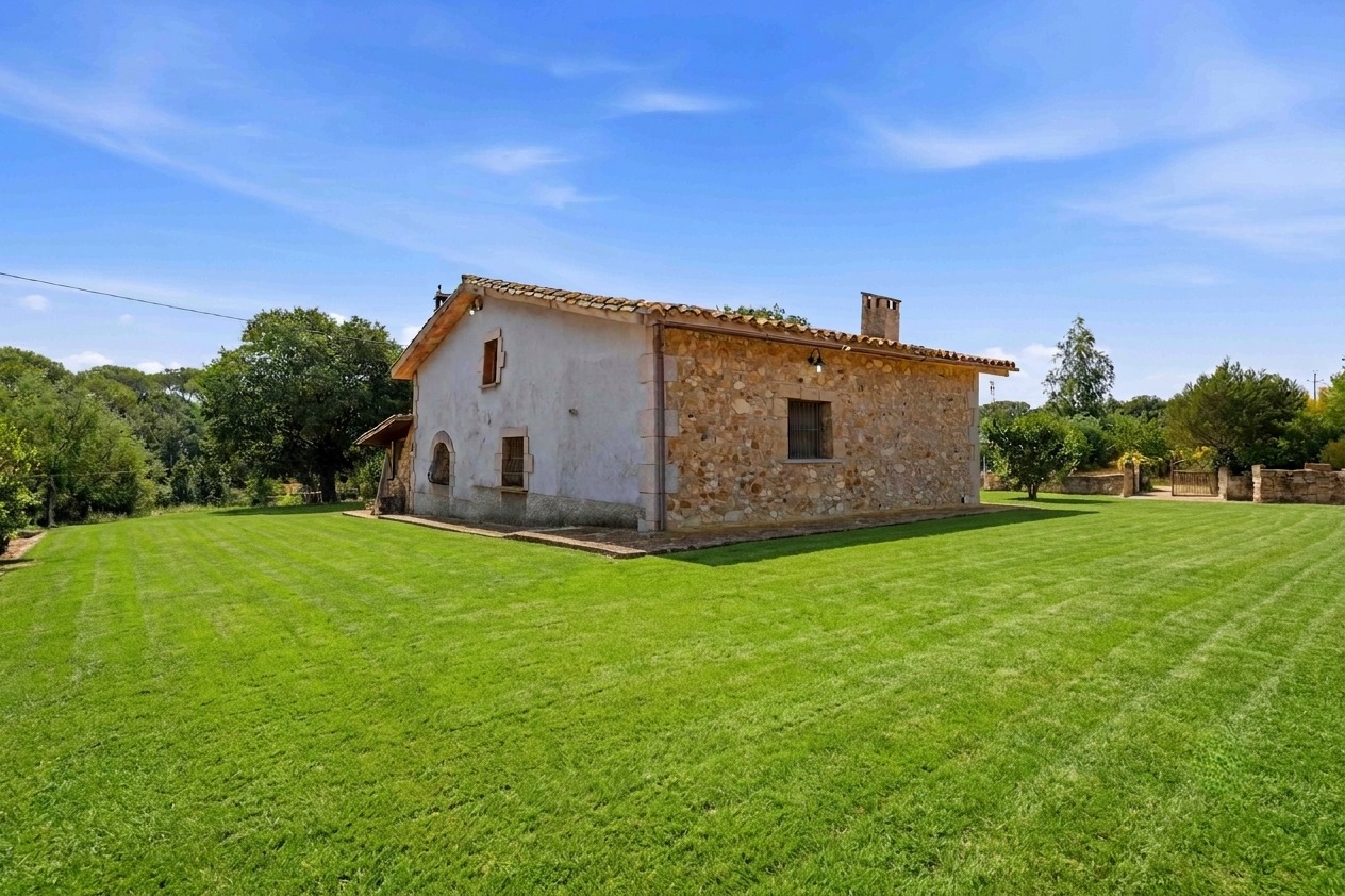 villas en caldes-de-malavella · vial-camino-17455 720000€