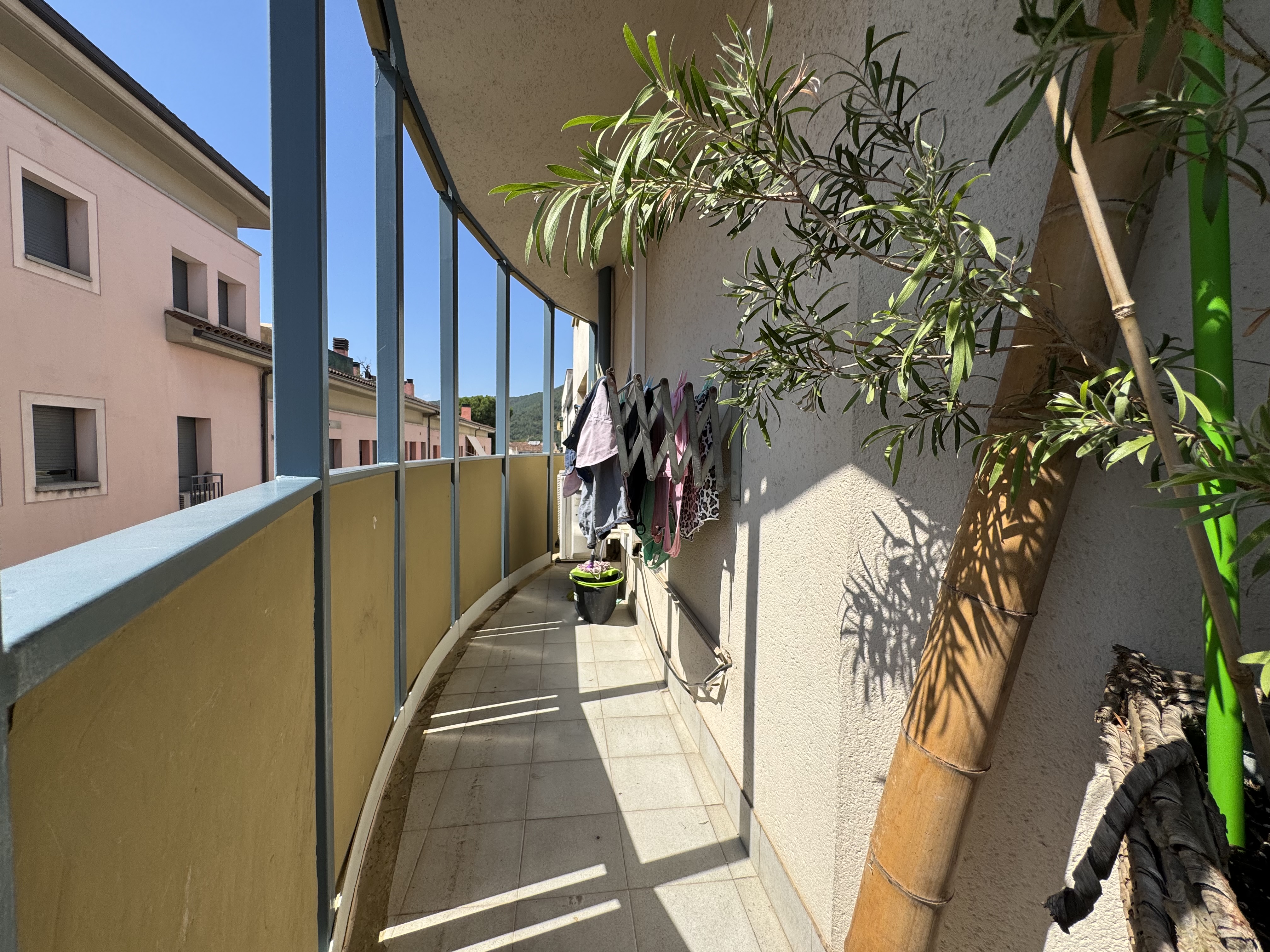 pisos en santa-coloma-de-farners · carrer-doctor-robert-17430 279000€