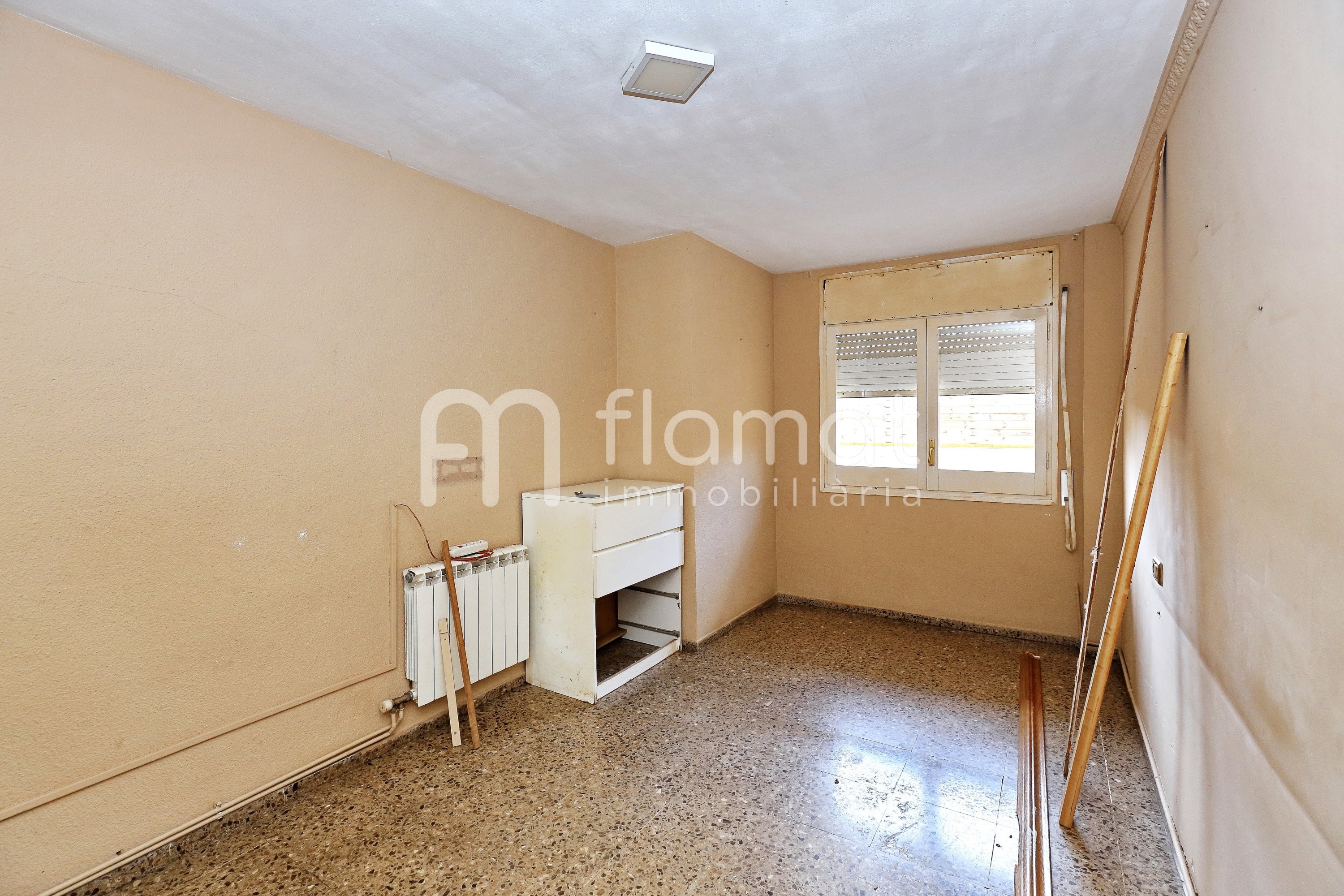 pisos en terrassa · carrer-de-marinel·lo-bosch-08222 215000€