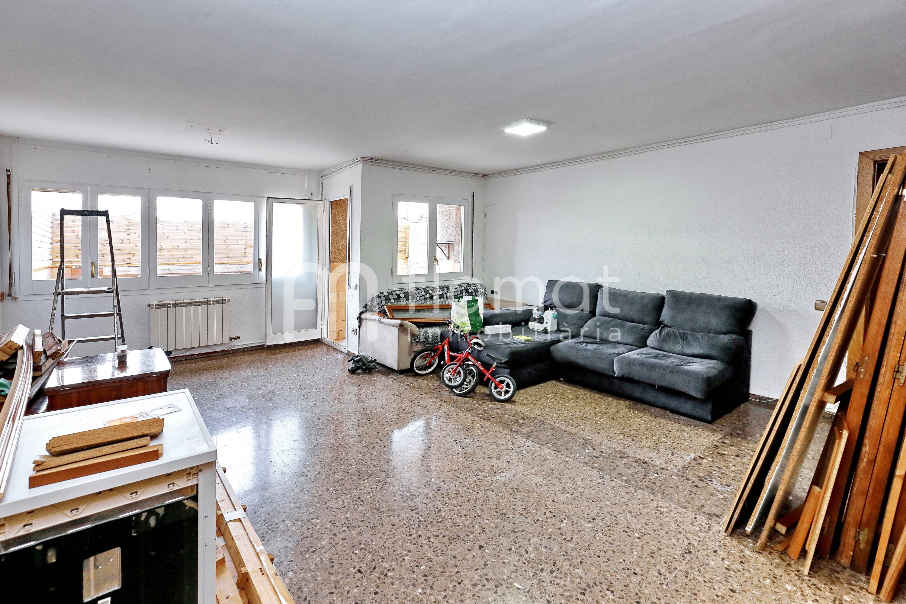 pisos en terrassa · carrer-de-marinel·lo-bosch-08222 215000€