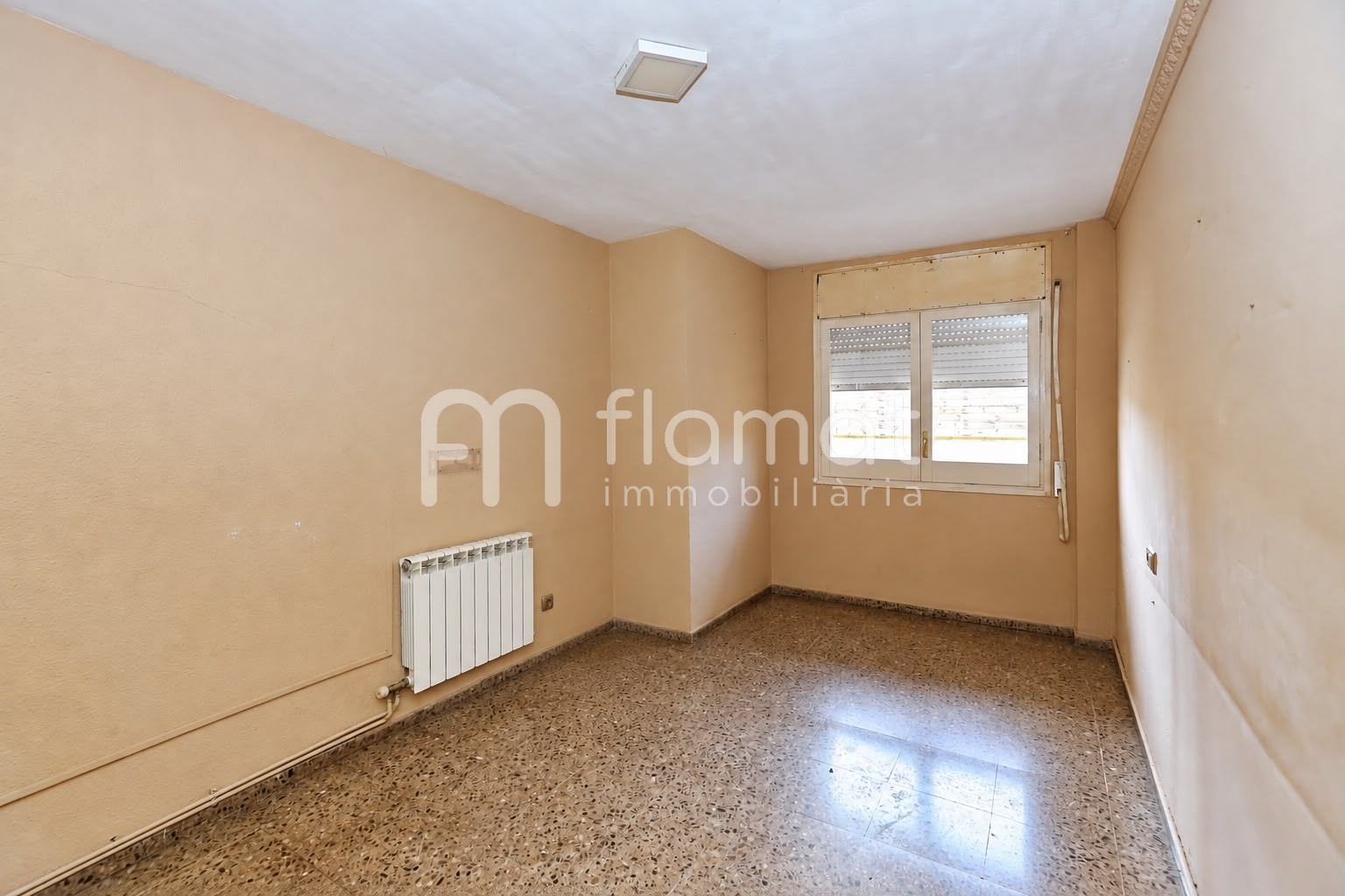 pisos en terrassa · carrer-de-marinel·lo-bosch-08222 215000€