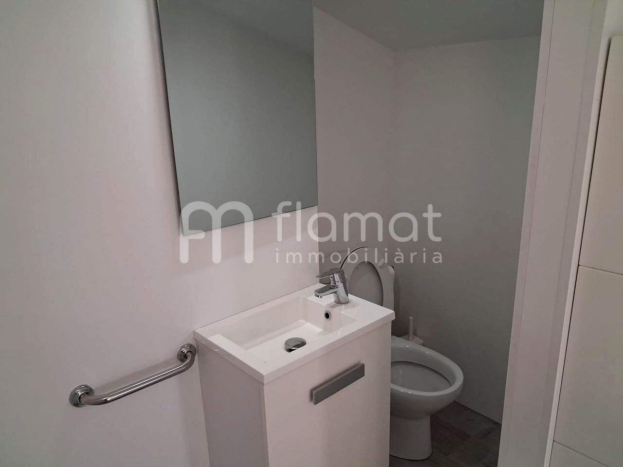 pisos en sabadell · carrer-de-francesc-bellapart-08208 285000€