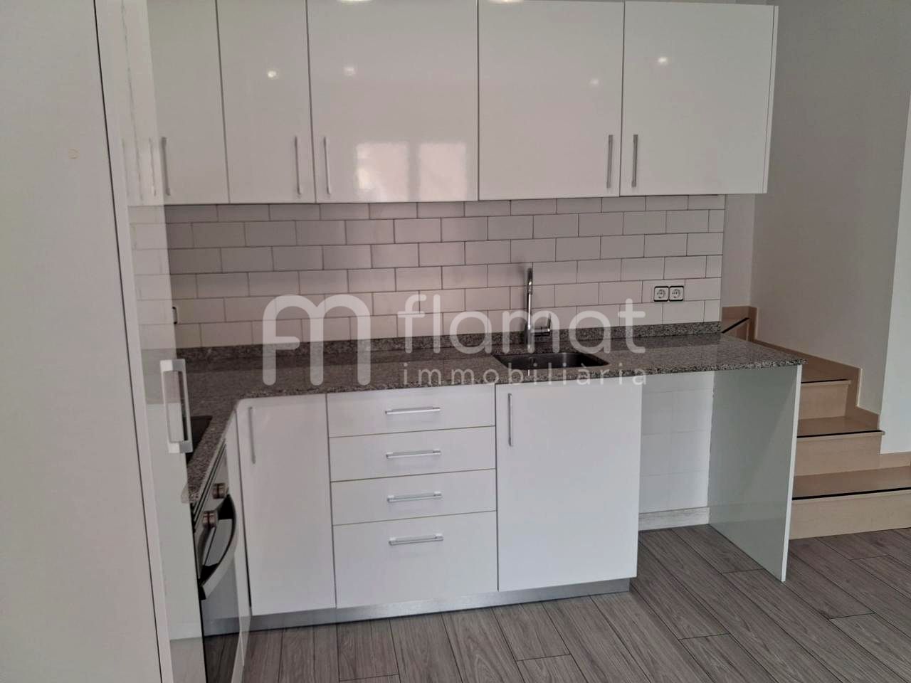pisos en sabadell · carrer-de-francesc-bellapart-08208 285000€