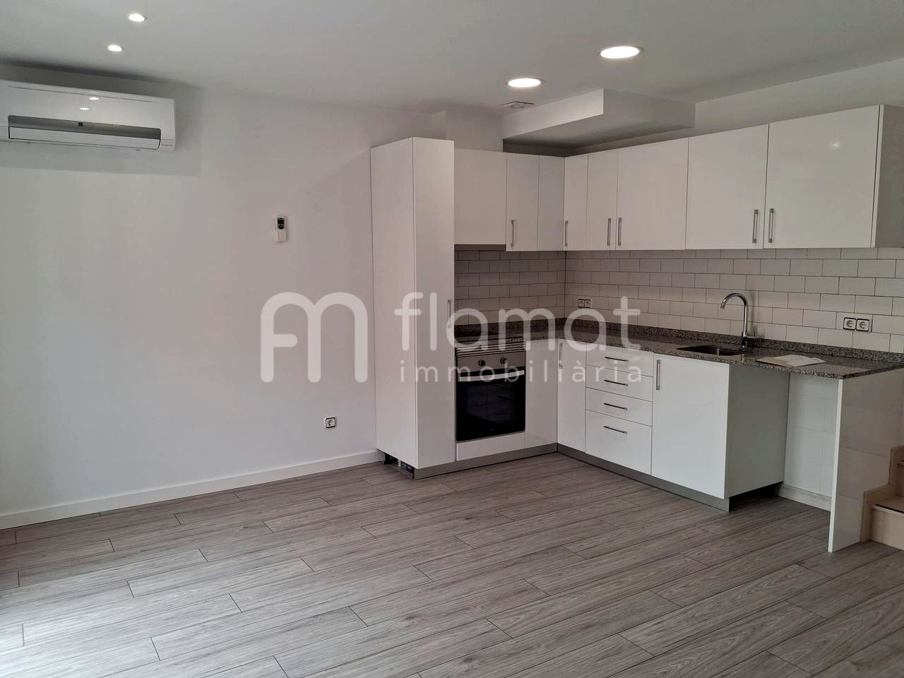 pisos en sabadell · carrer-de-francesc-bellapart-08208 285000€