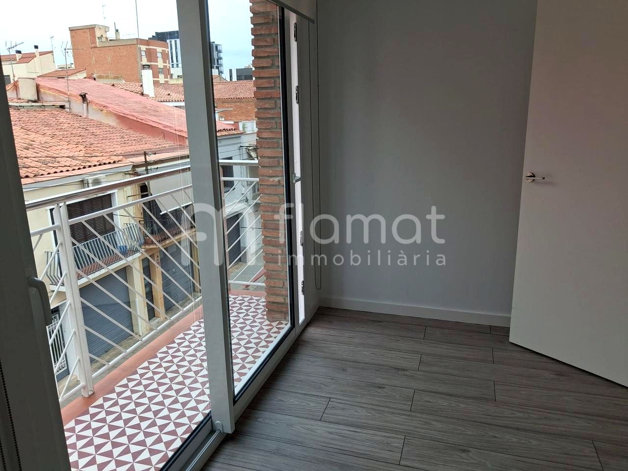 pisos en sabadell · carrer-de-francesc-bellapart-08208 285000€