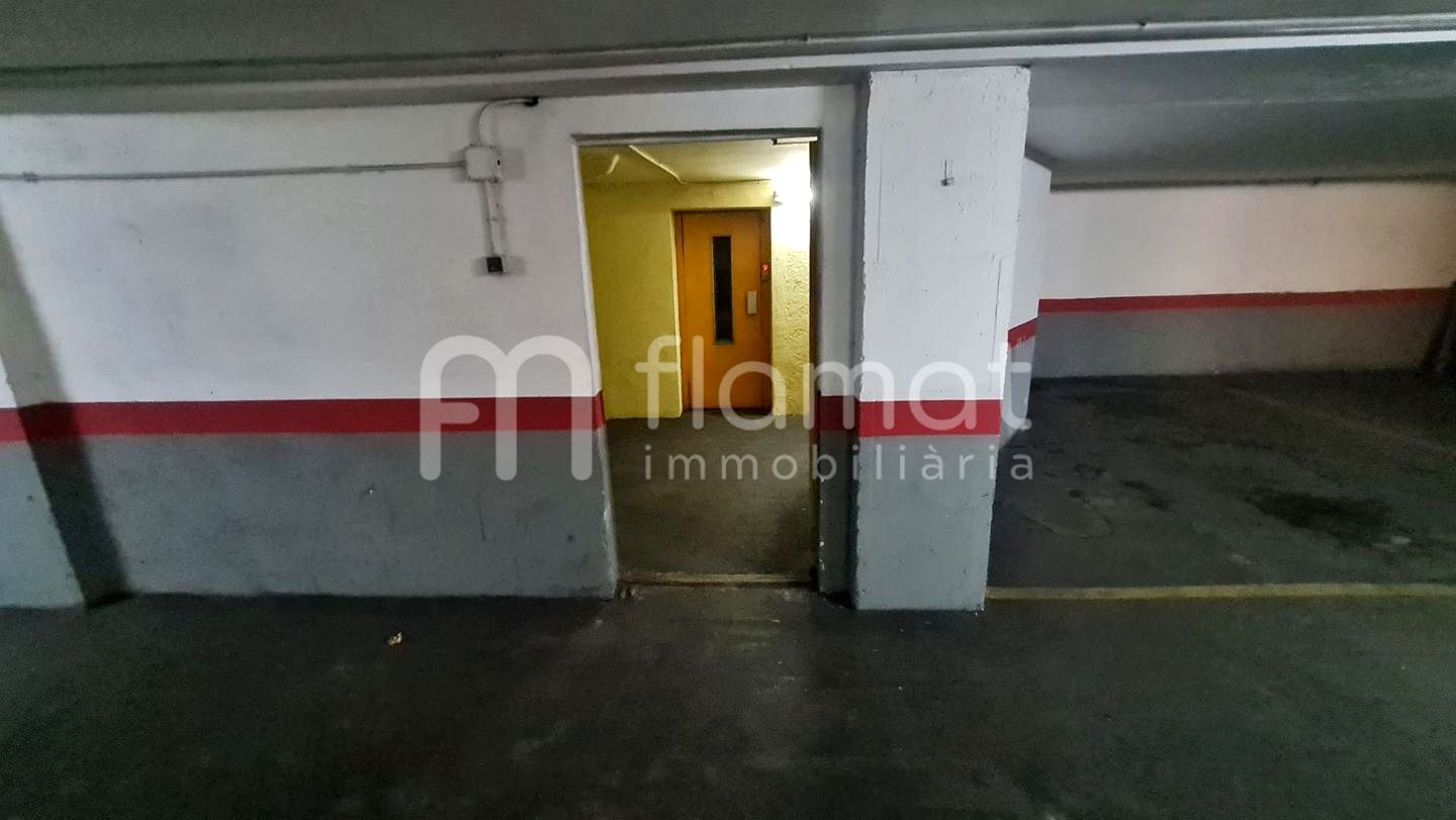 parking en sabadell · carrer-francesc-layret-08208 11500€