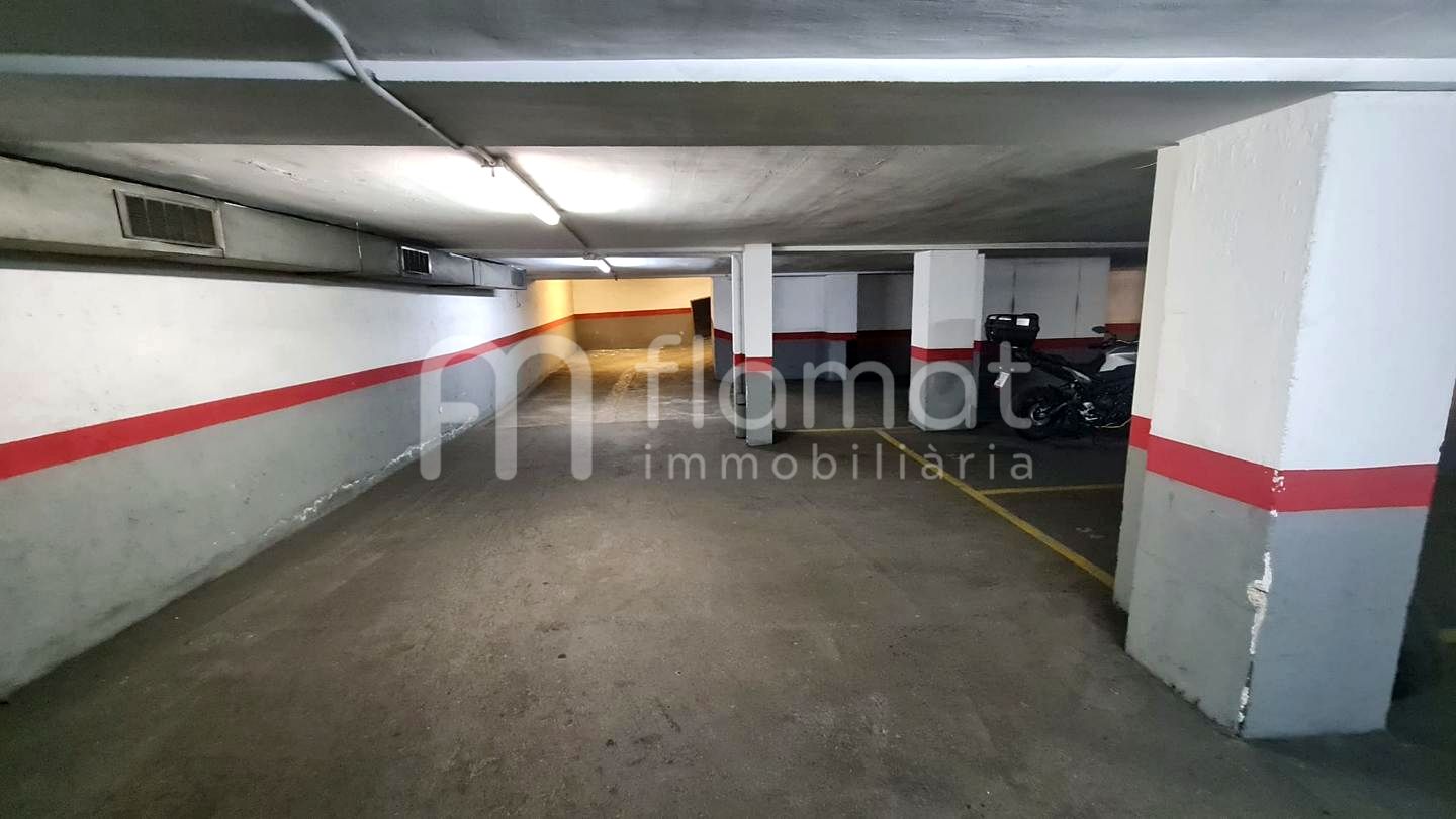 parking en sabadell · carrer-francesc-layret-08208 11500€