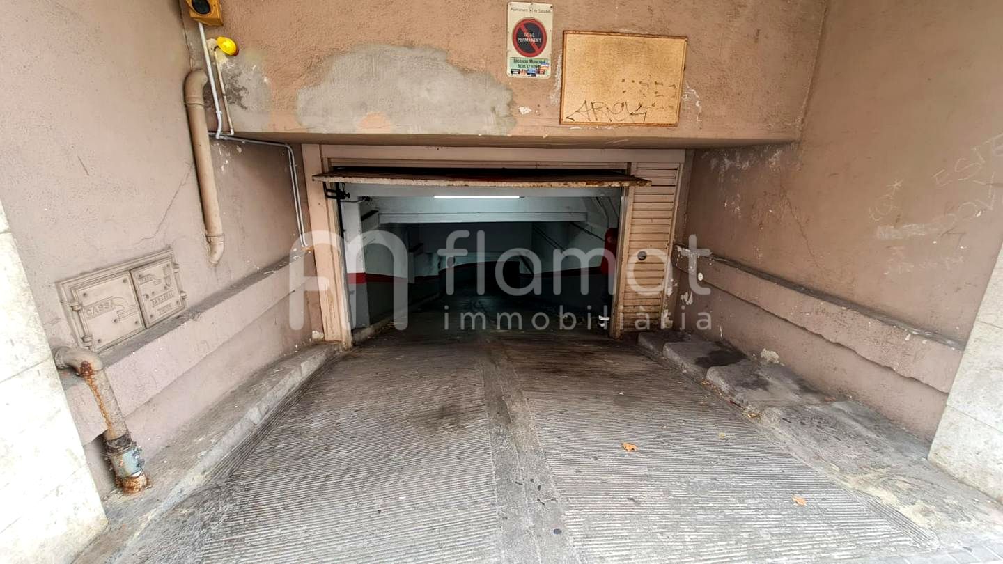 parking en sabadell · carrer-francesc-layret-08208 11500€
