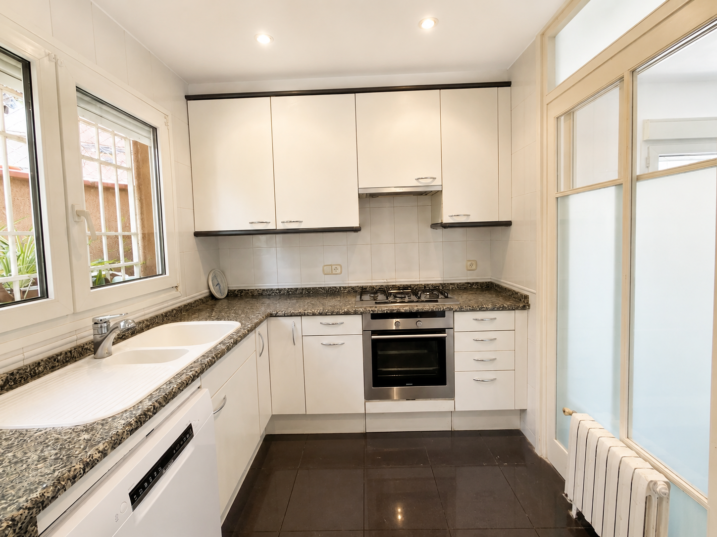 villas en sabadell · carrer-de-l'estalvi-08206 375000€