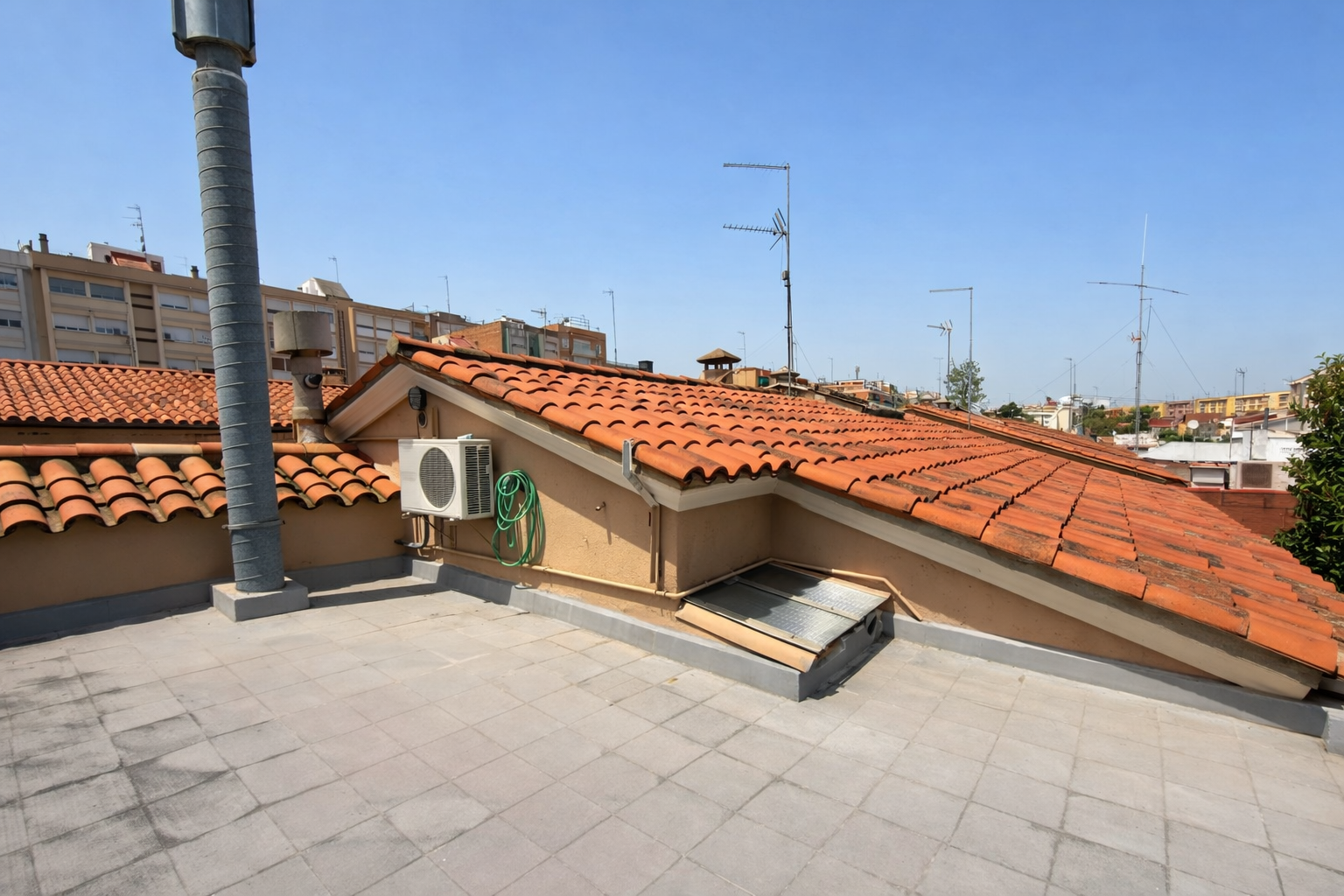 villas en sabadell · carrer-de-l'estalvi-08206 375000€