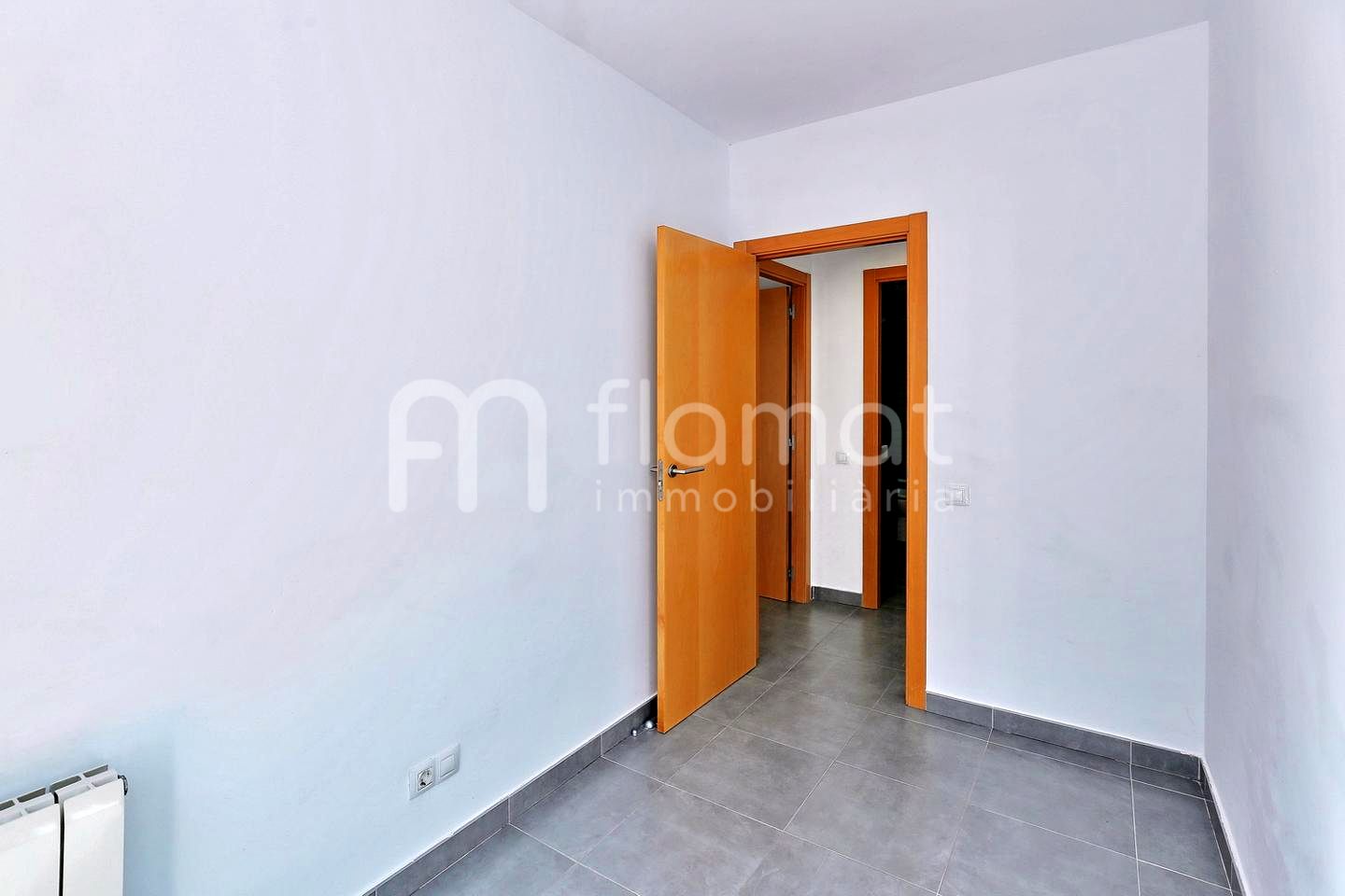 pisos en sabadell · carrer-de-salvat-papasseit-08204 245000€