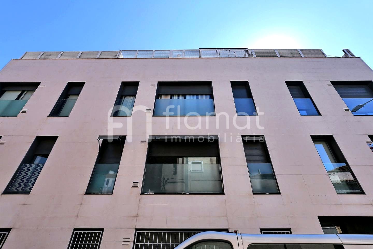 pisos en sabadell · carrer-de-salvat-papasseit-08204 245000€