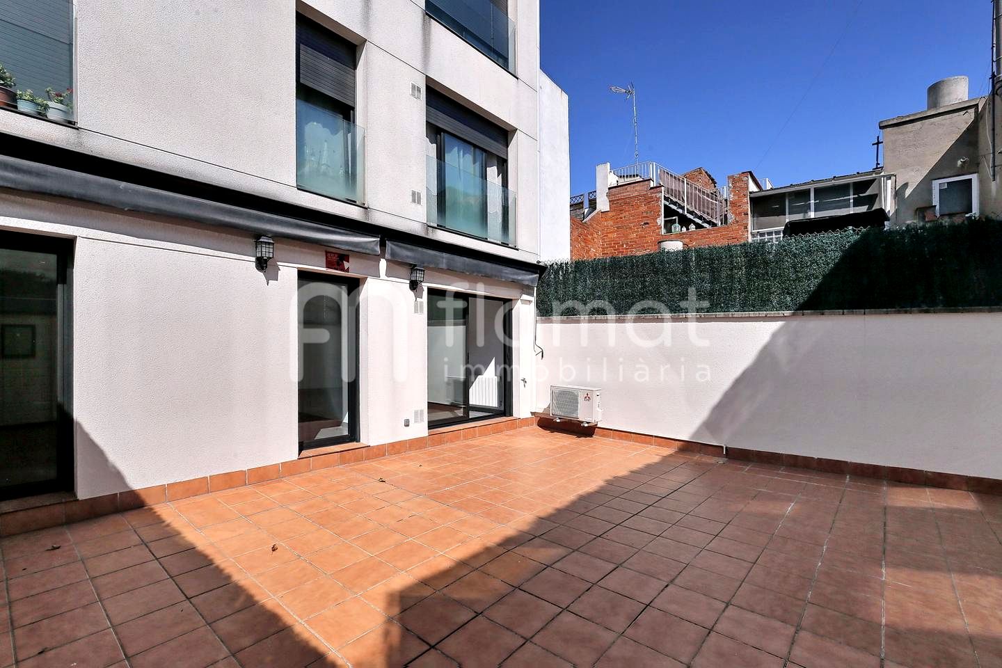 pisos en sabadell · carrer-de-salvat-papasseit-08204 245000€