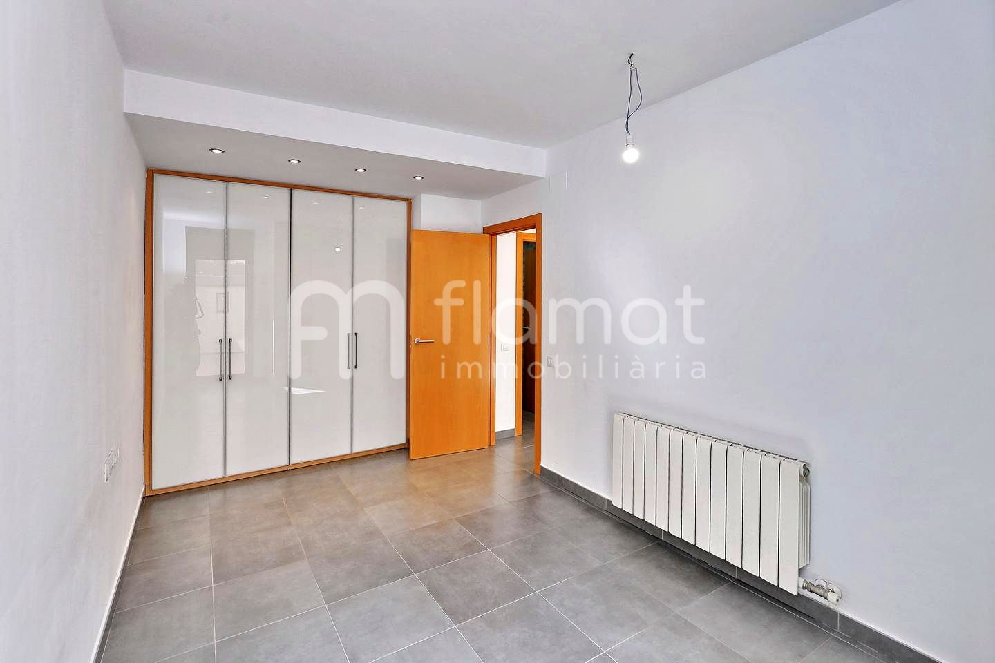 pisos en sabadell · carrer-de-salvat-papasseit-08204 245000€