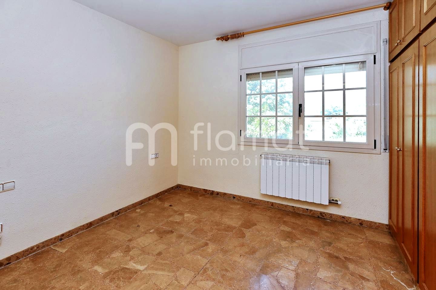 villas en caldes-de-montbui · carrer-palmera-08140 460000€