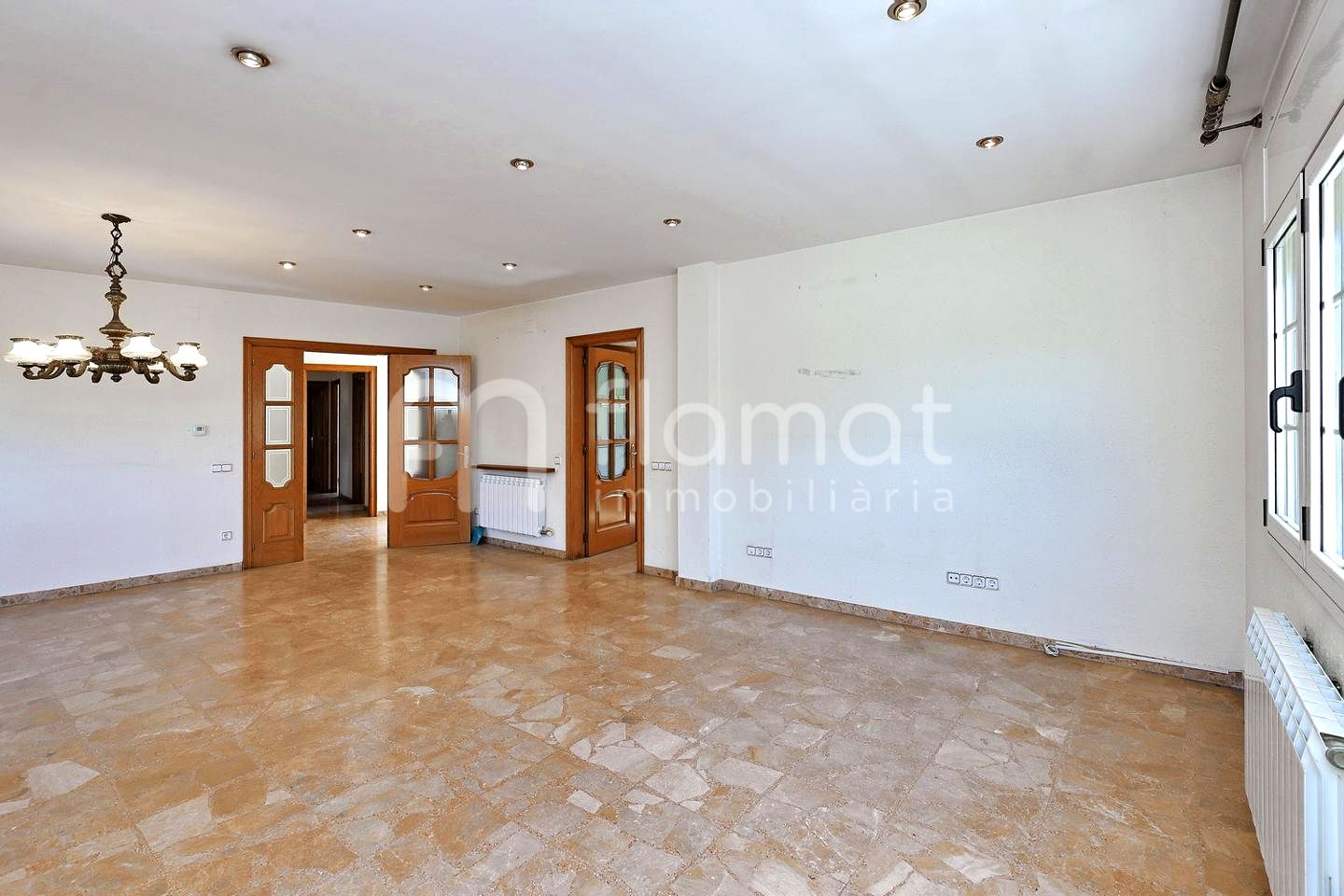 villas en caldes-de-montbui · carrer-palmera-08140 460000€