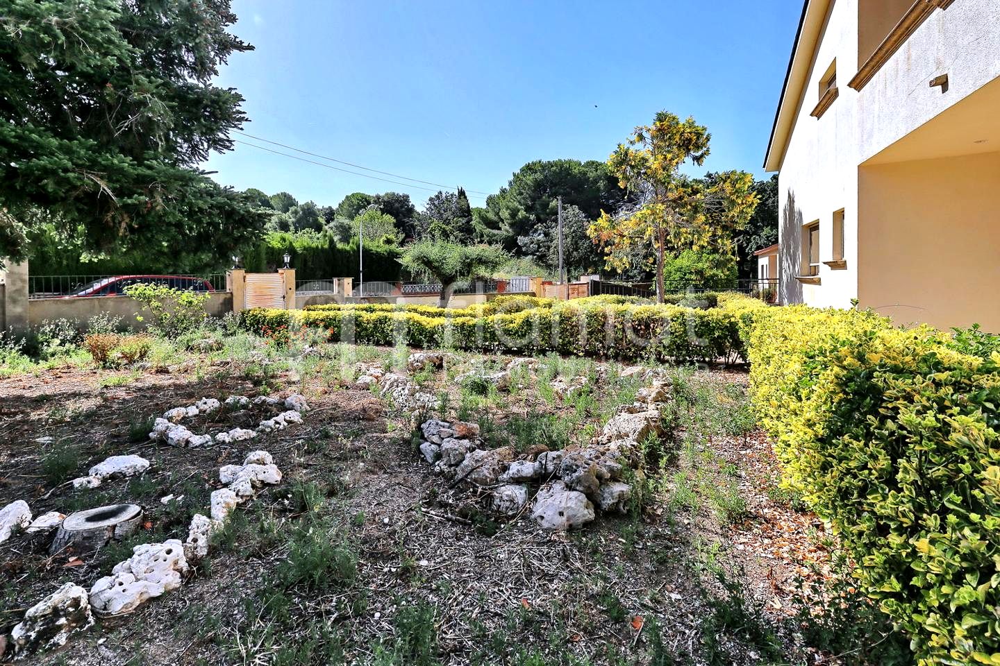 villas en caldes-de-montbui · carrer-palmera-08140 460000€