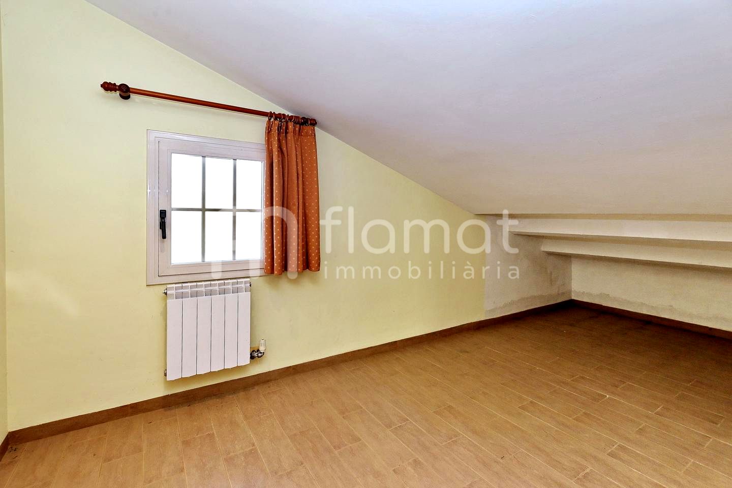 villas en caldes-de-montbui · carrer-palmera-08140 460000€