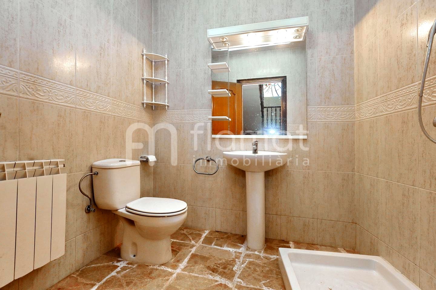villas en caldes-de-montbui · carrer-palmera-08140 460000€