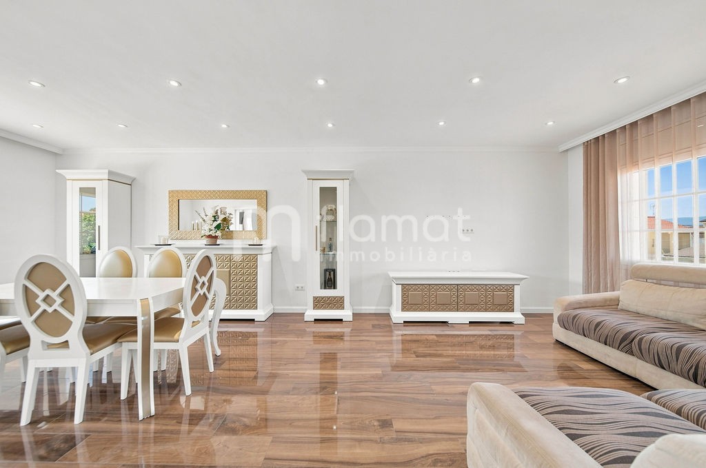 villas en terrassa · carrer-d'anglaterra-08228 839000€