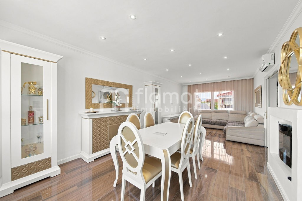 villas en terrassa · carrer-d'anglaterra-08228 839000€