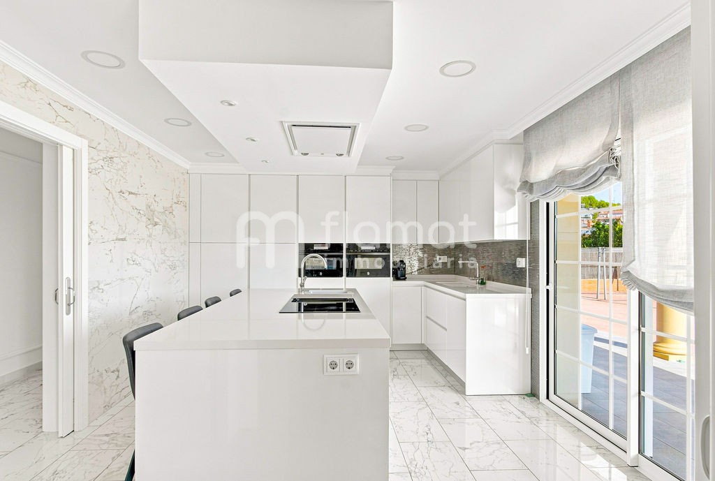 villas en terrassa · carrer-d'anglaterra-08228 839000€