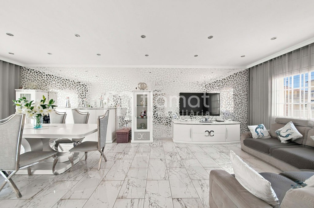 villas en terrassa · carrer-d'anglaterra-08228 839000€