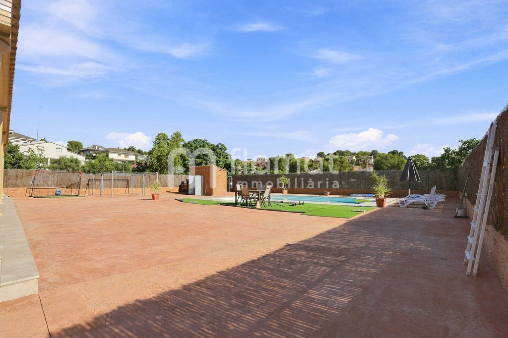 villas en terrassa · carrer-d'anglaterra-08228 839000€