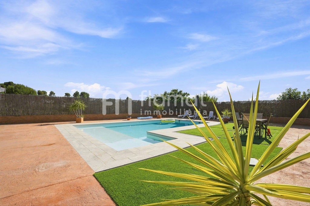 villas en terrassa · carrer-d'anglaterra-08228 839000€