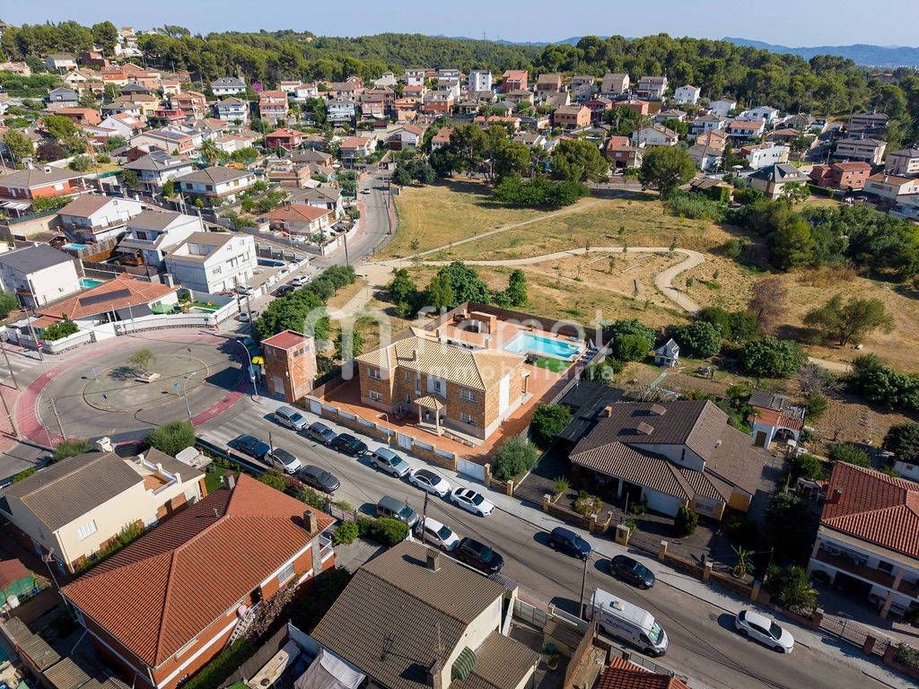villas en terrassa · carrer-d'anglaterra-08228 839000€