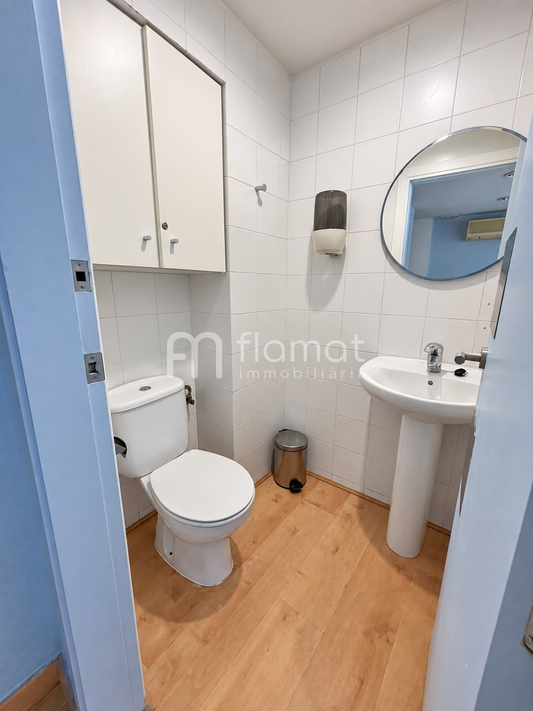 locales-comerciales en sabadell · carrer-d'angel-guimera-24-08201 110000€