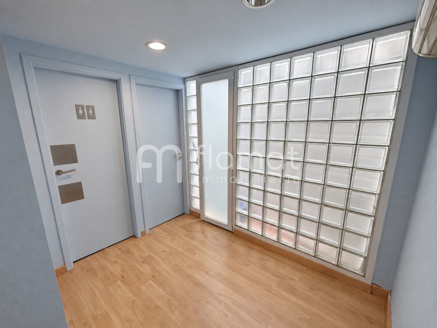 locales-comerciales en sabadell · carrer-d'angel-guimera-24-08201 110000€