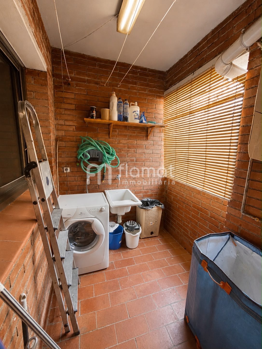 pisos en sabadell · carrer-de-pau-abad-08207 295000€