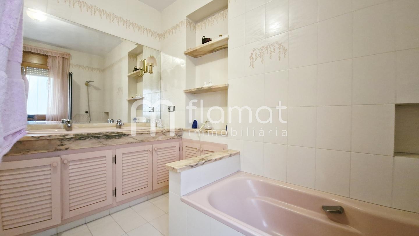 casa--chalet en sant-feliu-de-buixalleu · cami-de-santa-barbara-1-17451 810000€