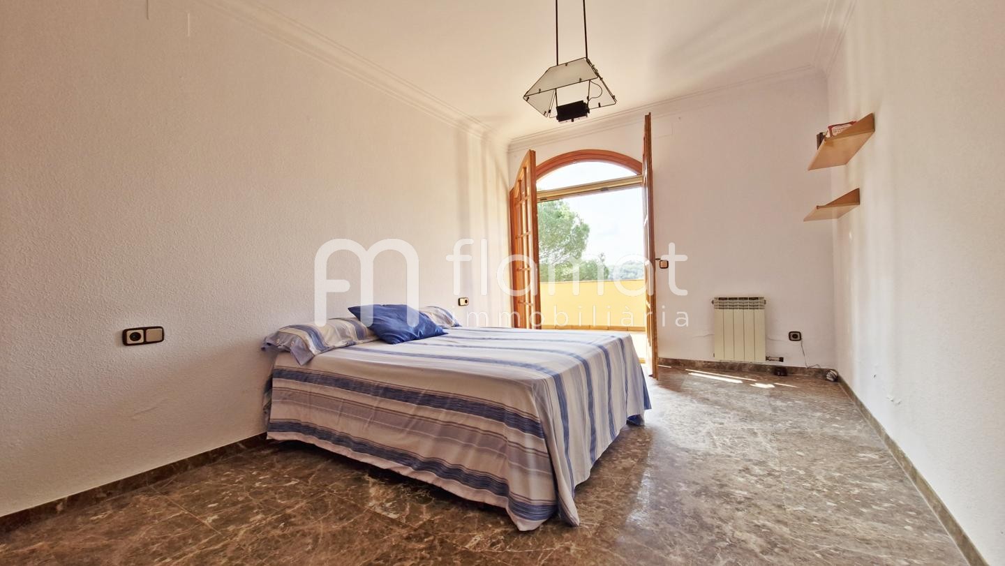 casa--chalet en sant-feliu-de-buixalleu · cami-de-santa-barbara-1-17451 810000€