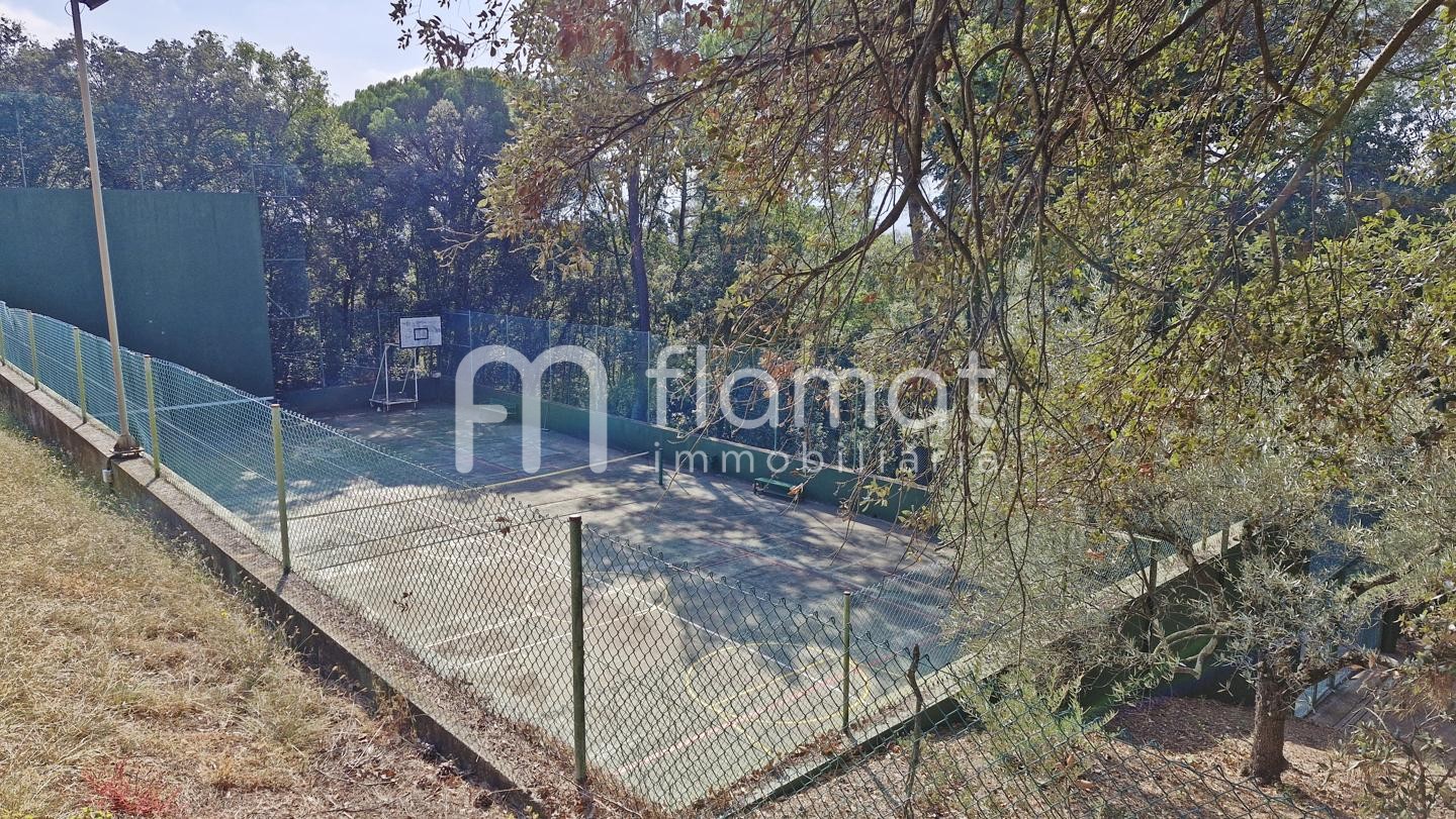 casa--chalet en sant-feliu-de-buixalleu · cami-de-santa-barbara-1-17451 810000€