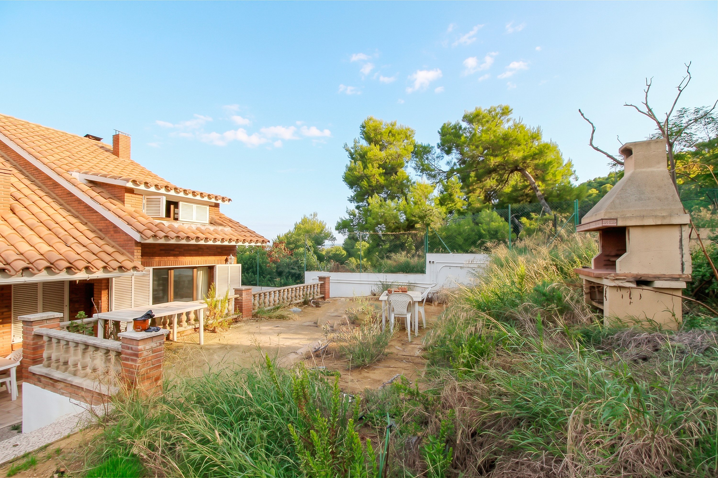 villas en montcada-i-reixac · carrer-quixot-08110 799000€