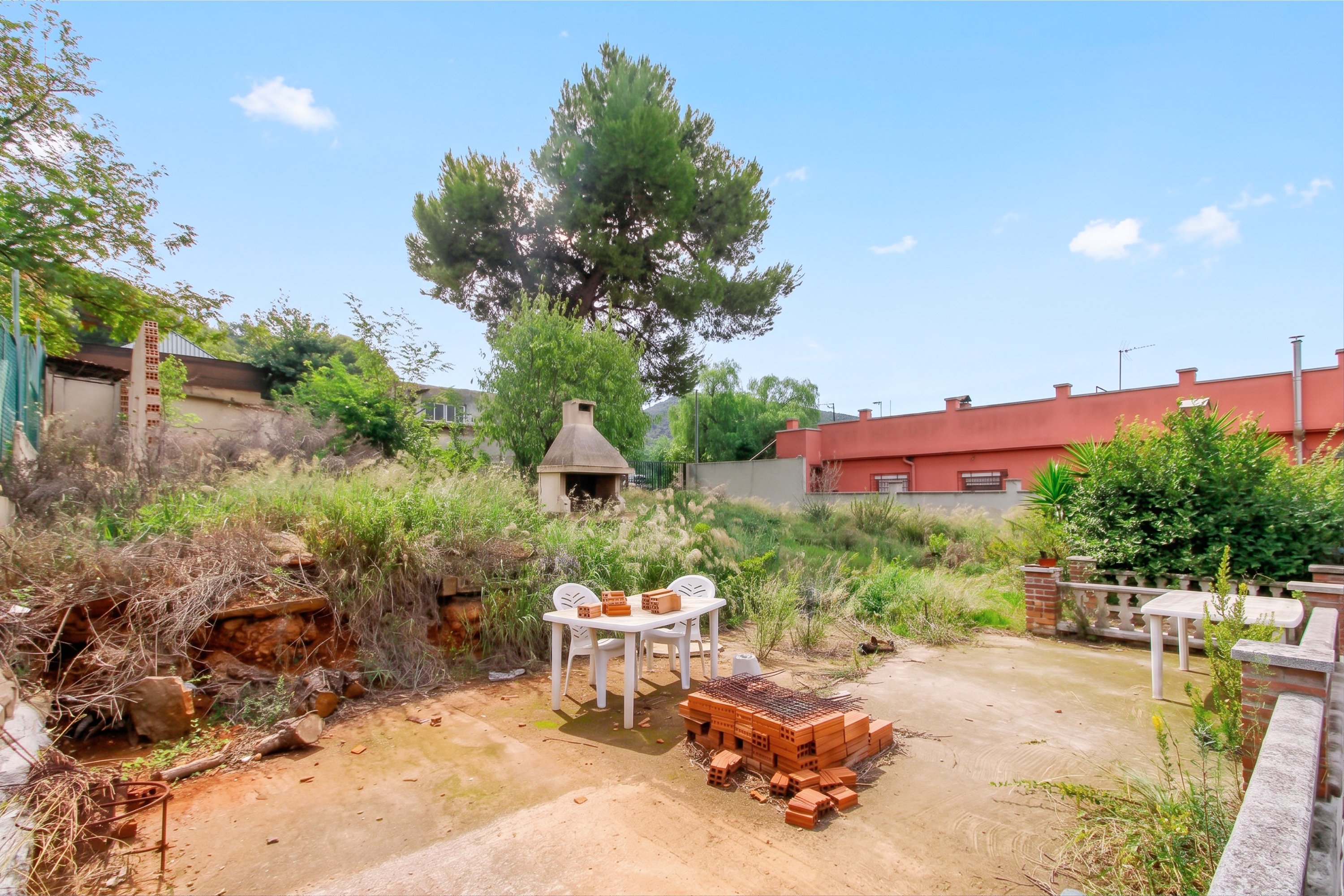 villas en montcada-i-reixac · carrer-quixot-08110 799000€