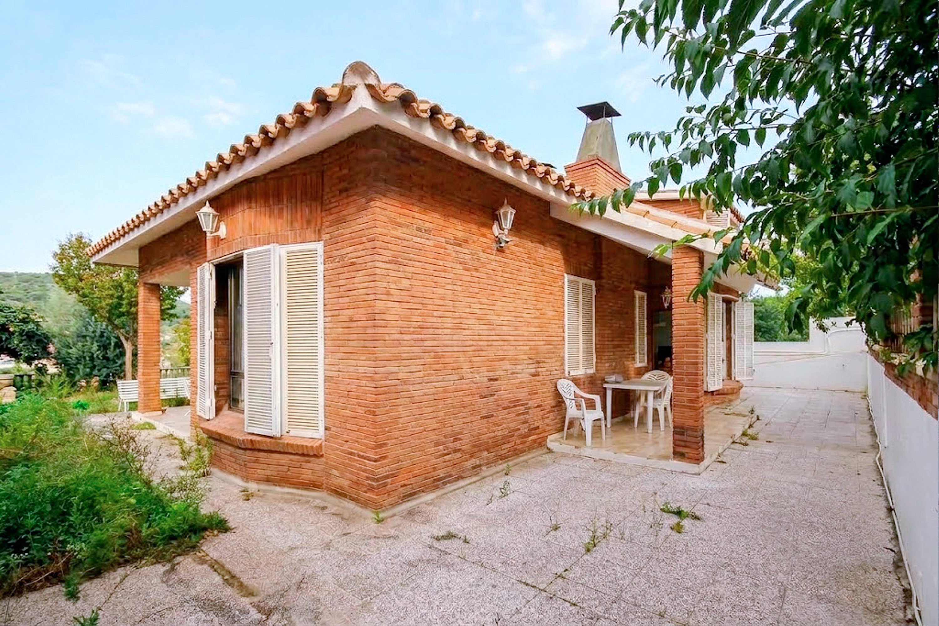 villas en montcada-i-reixac · carrer-quixot-08110 799000€