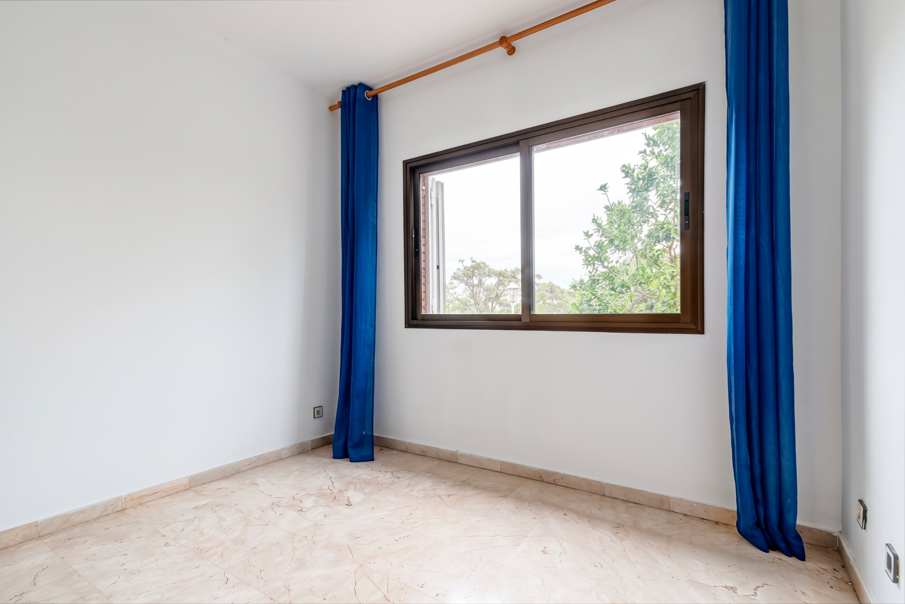 villas en montcada-i-reixac · carrer-quixot-08110 799000€