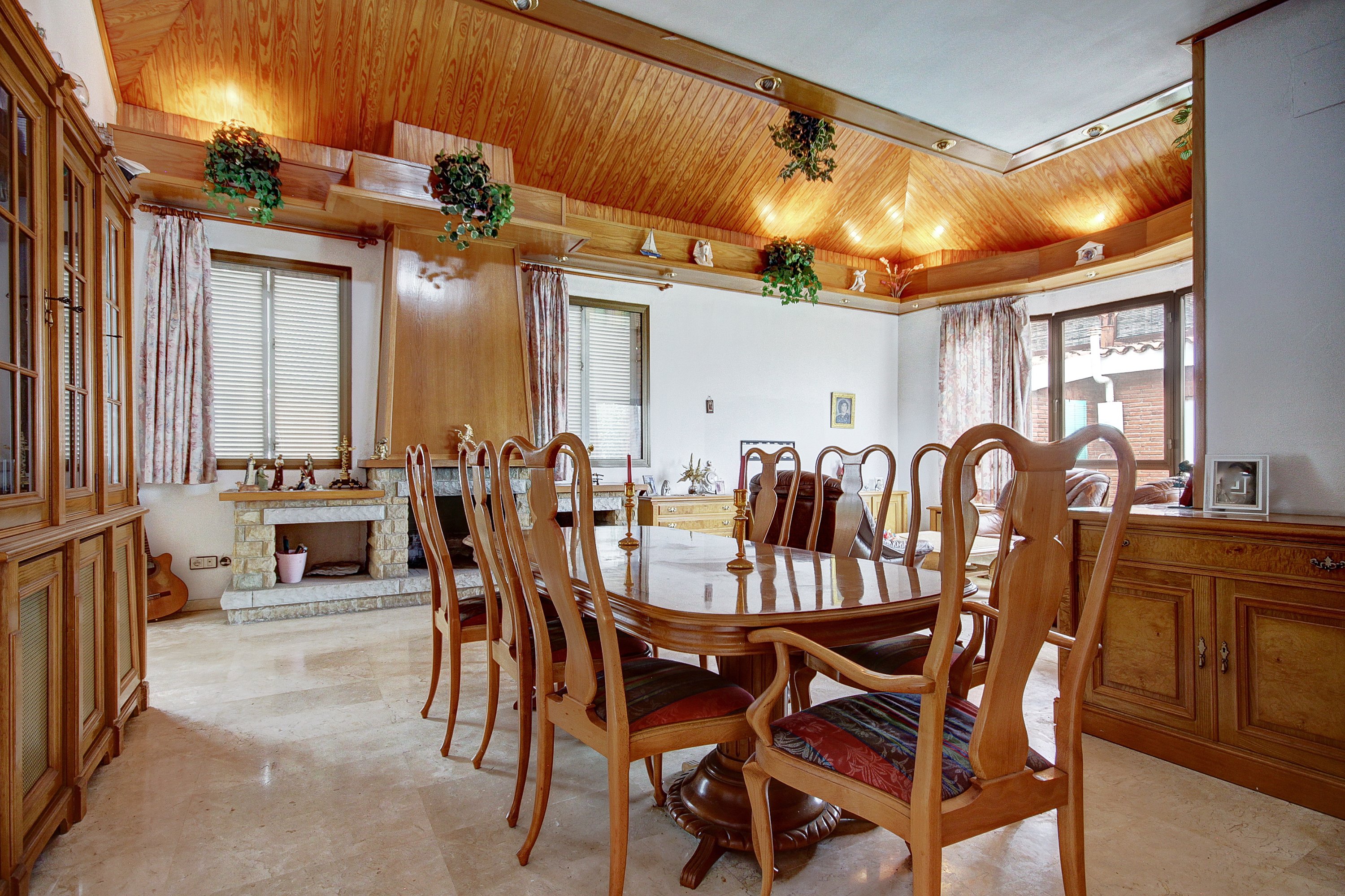 villas en montcada-i-reixac · carrer-quixot-08110 799000€