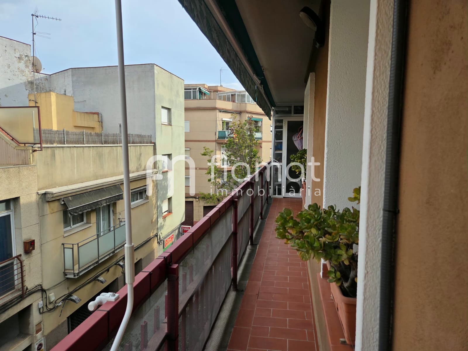 pisos en santa-coloma-de-gramenet · calle-balldovina-08922 320000€