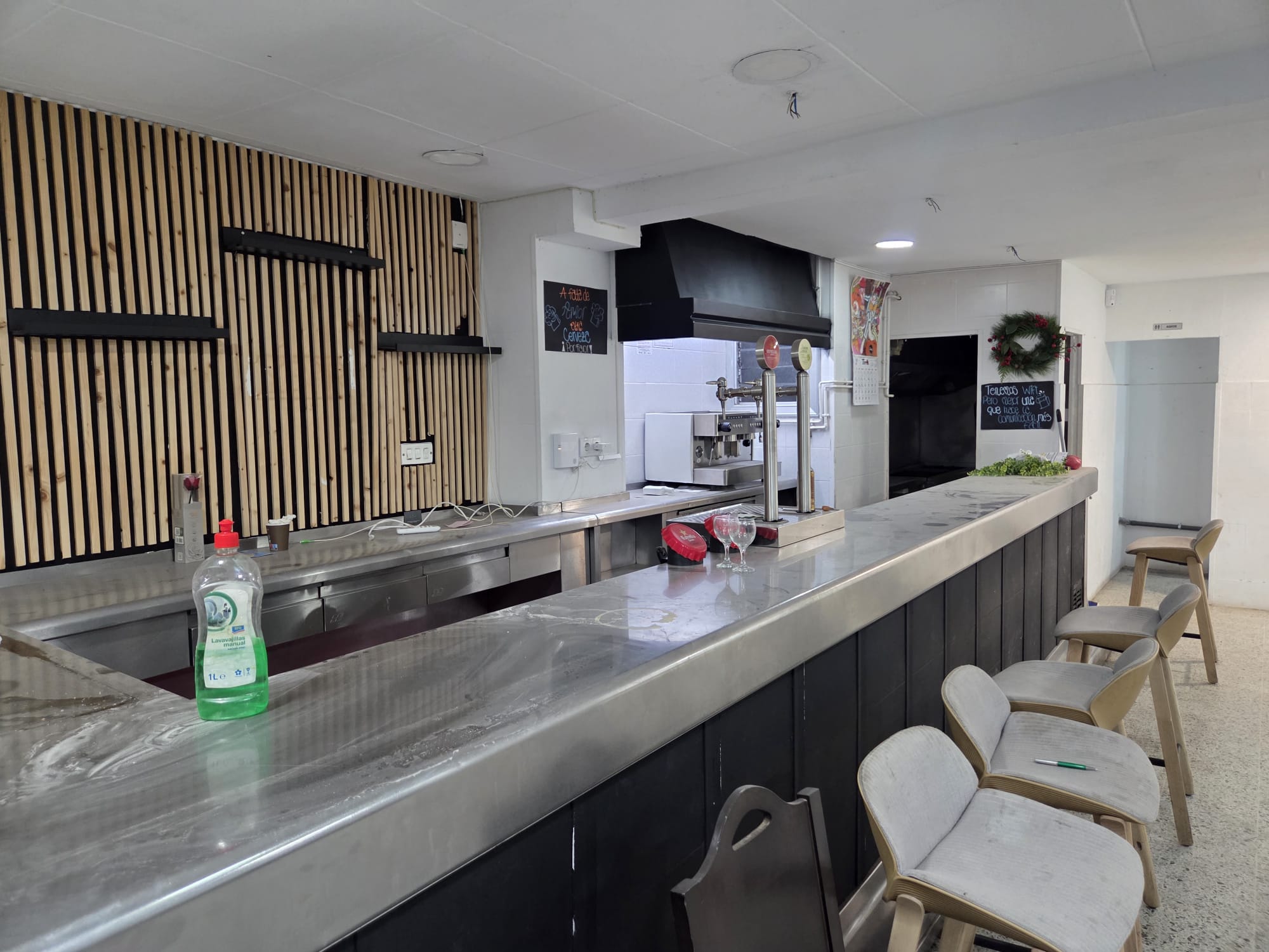 locales-comerciales en santa-coloma-de-gramenet · carrer-de-napols-08921 105000€