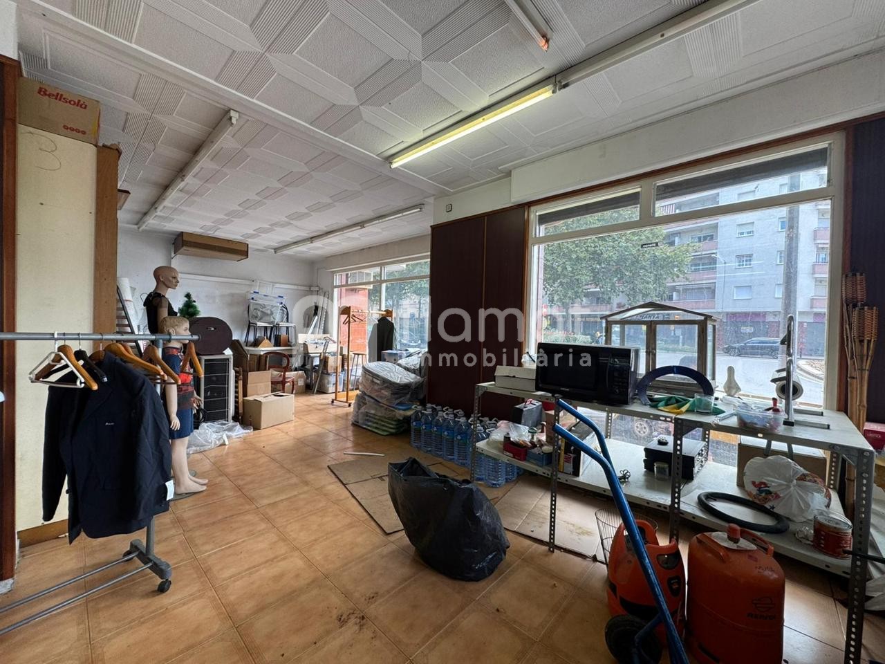 locales-comerciales en blanes · 17300-blanes 73000€