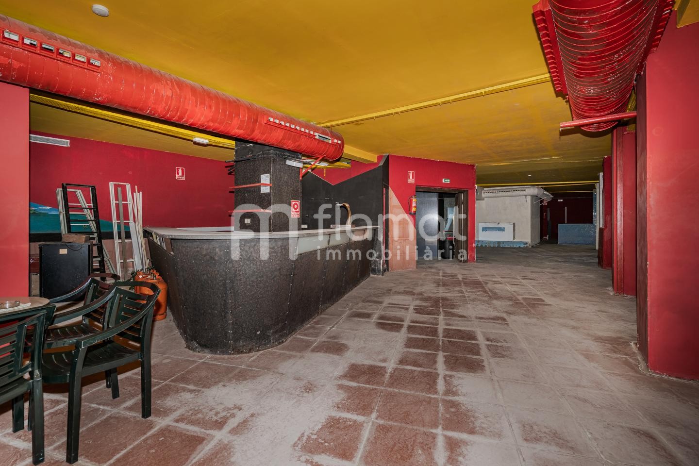 locales-comerciales en blanes · pins 195000€