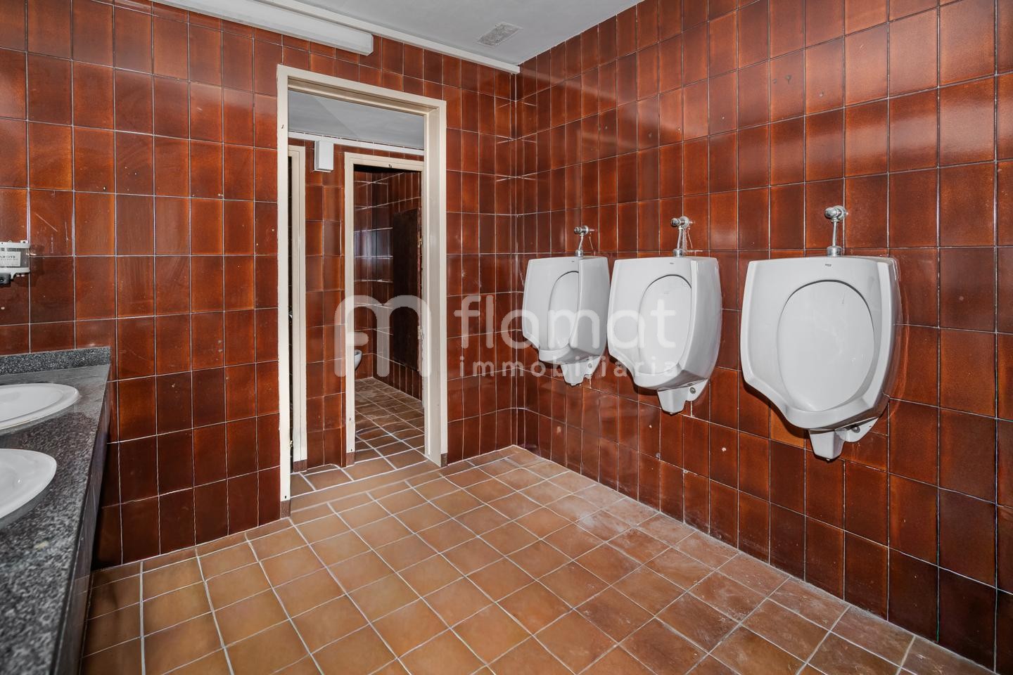 locales-comerciales en blanes · pins 195000€