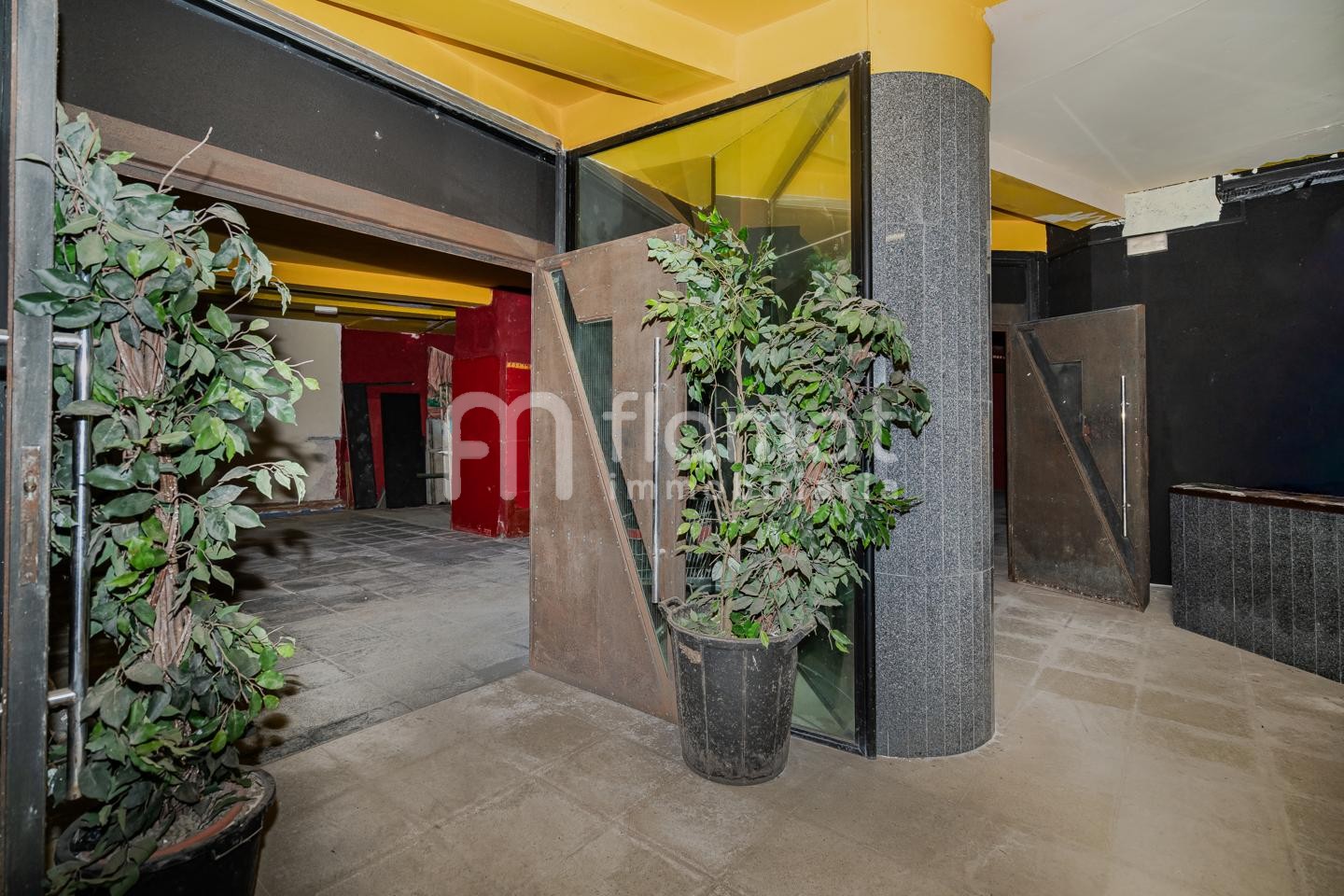 locales-comerciales en blanes · pins 195000€