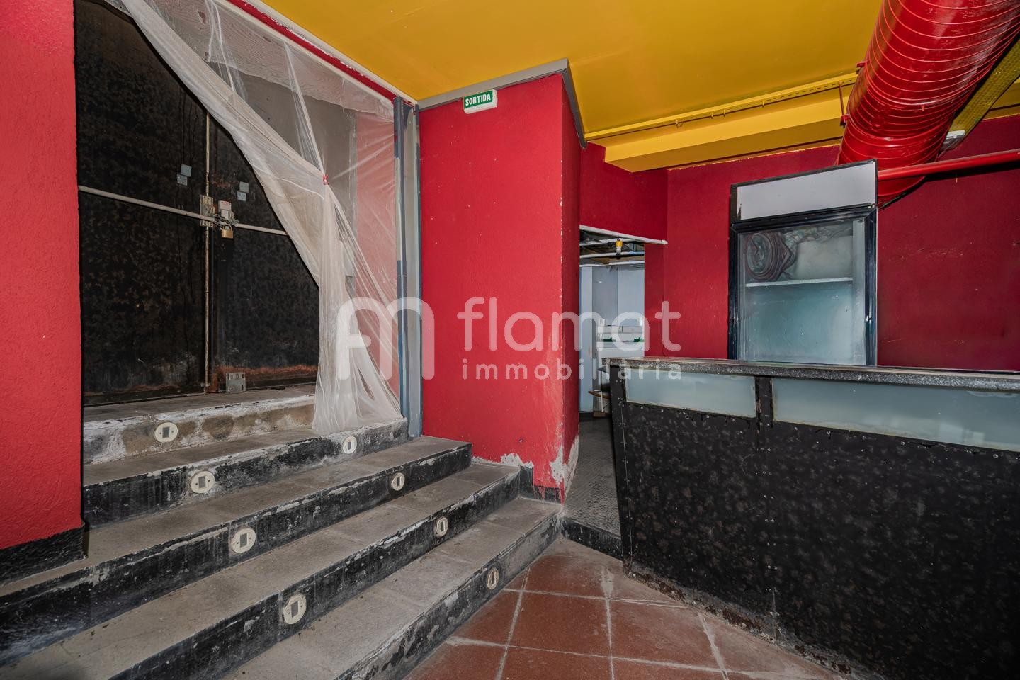 locales-comerciales en blanes · pins 195000€