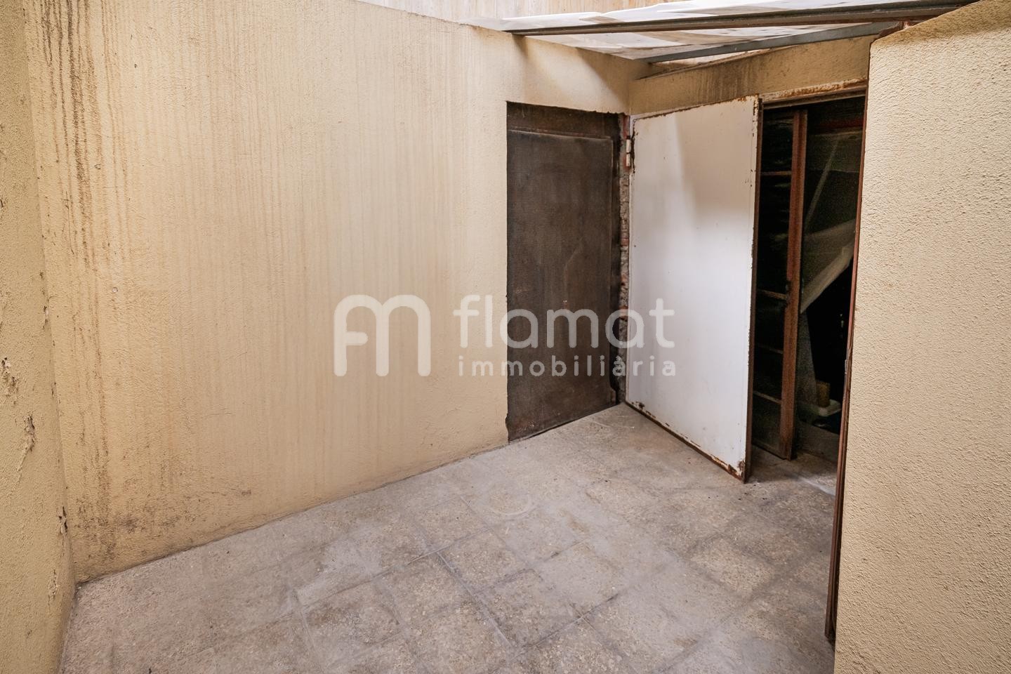 locales-comerciales en blanes · pins 195000€